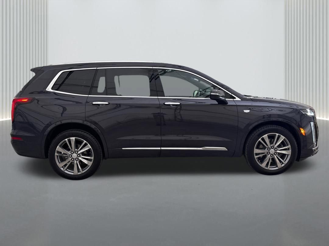 New 2025 Cadillac XT6 Premium Luxury image 4