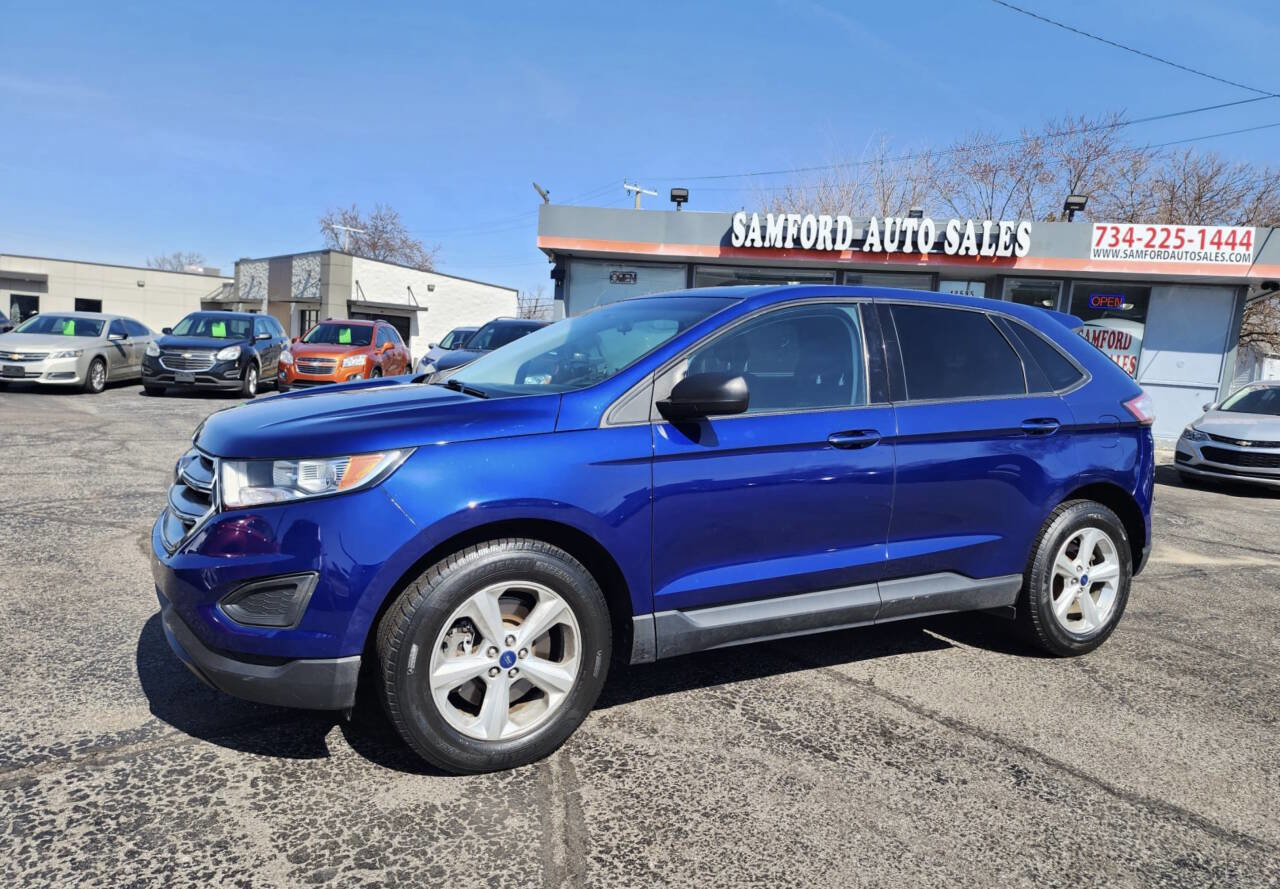 Used 2015 Ford Edge SE image 2