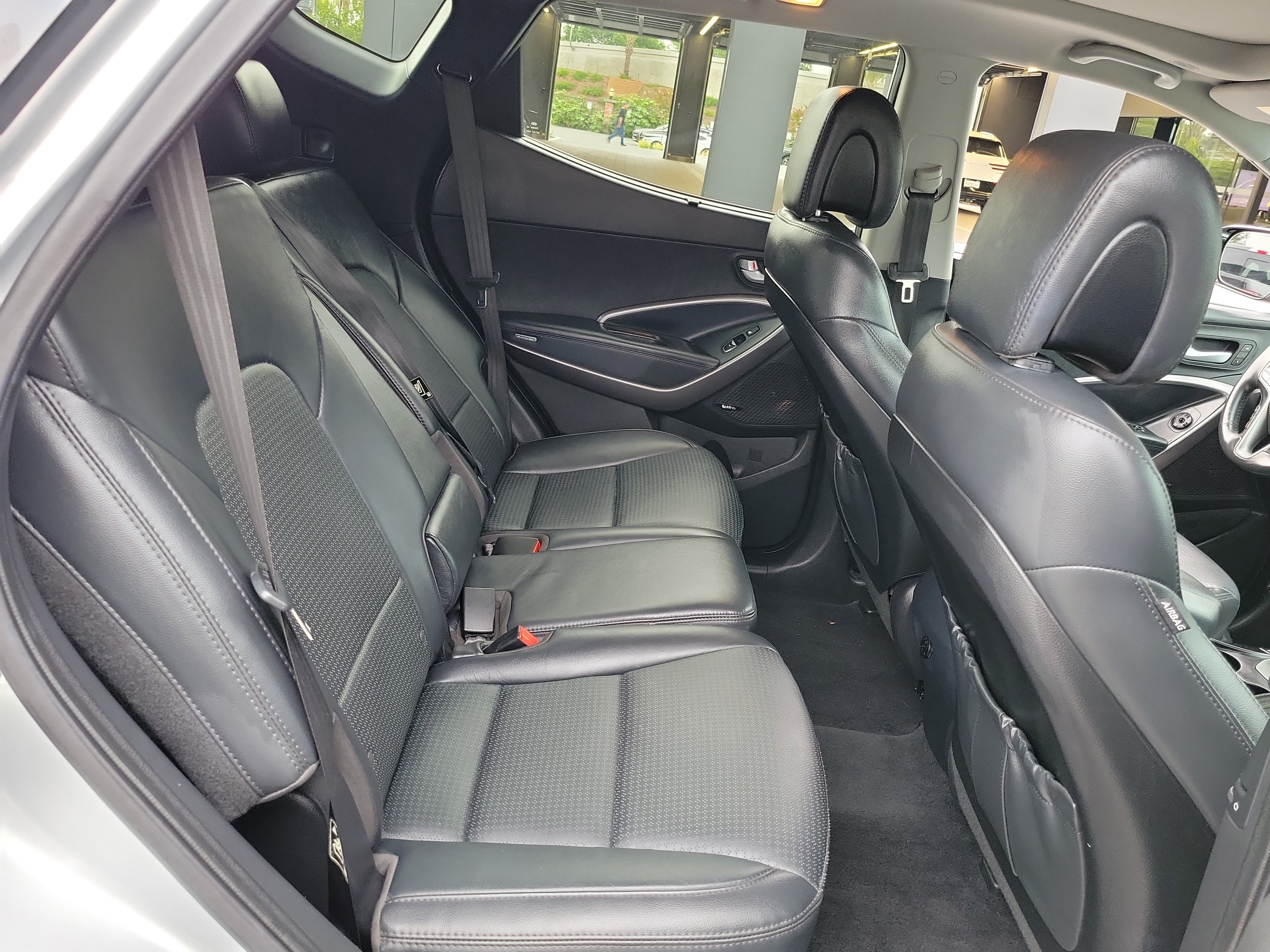 Used 2015 Hyundai Santa Fe Sport 2.0T w/ Option Group 05 FWD image 22