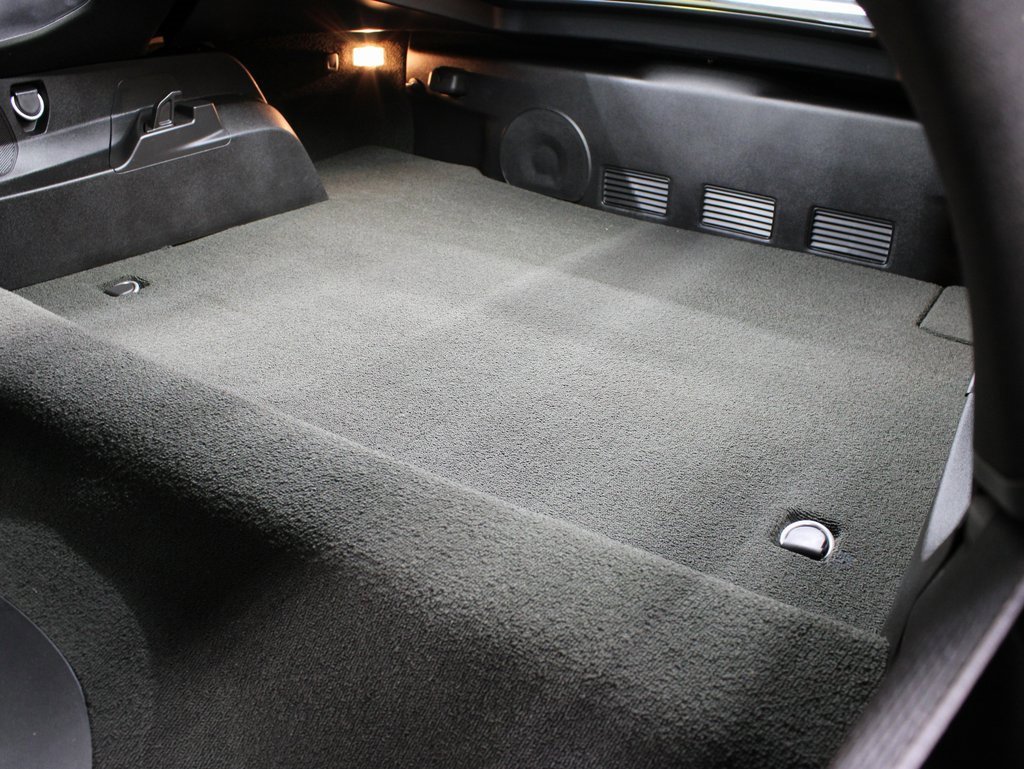 Used 2018 Chevrolet Corvette Z06 image 9