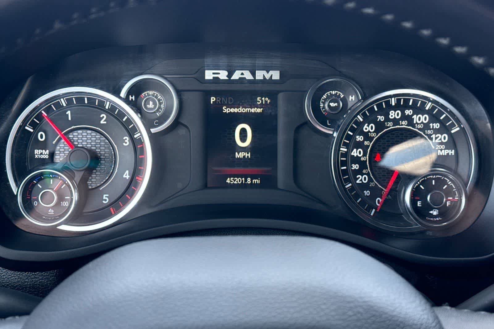 Used 2024 RAM 3500 Big Horn AWD/4WD image 27