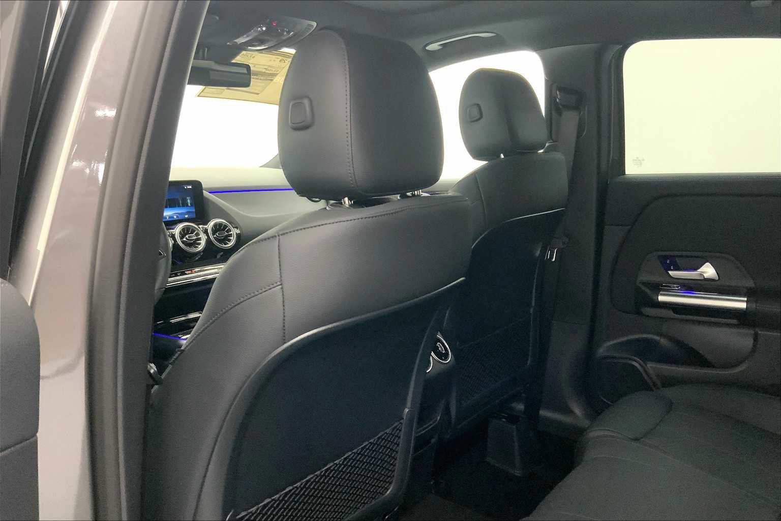 Used 2026 Mercedes-Benz GLA 250 image 17