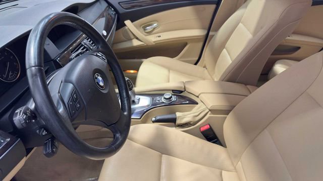Used 2010 BMW 528i Sedan image 20