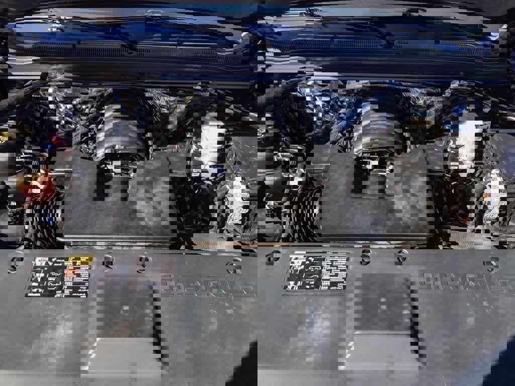 Used 2015 Chevrolet Suburban LTZ image 28