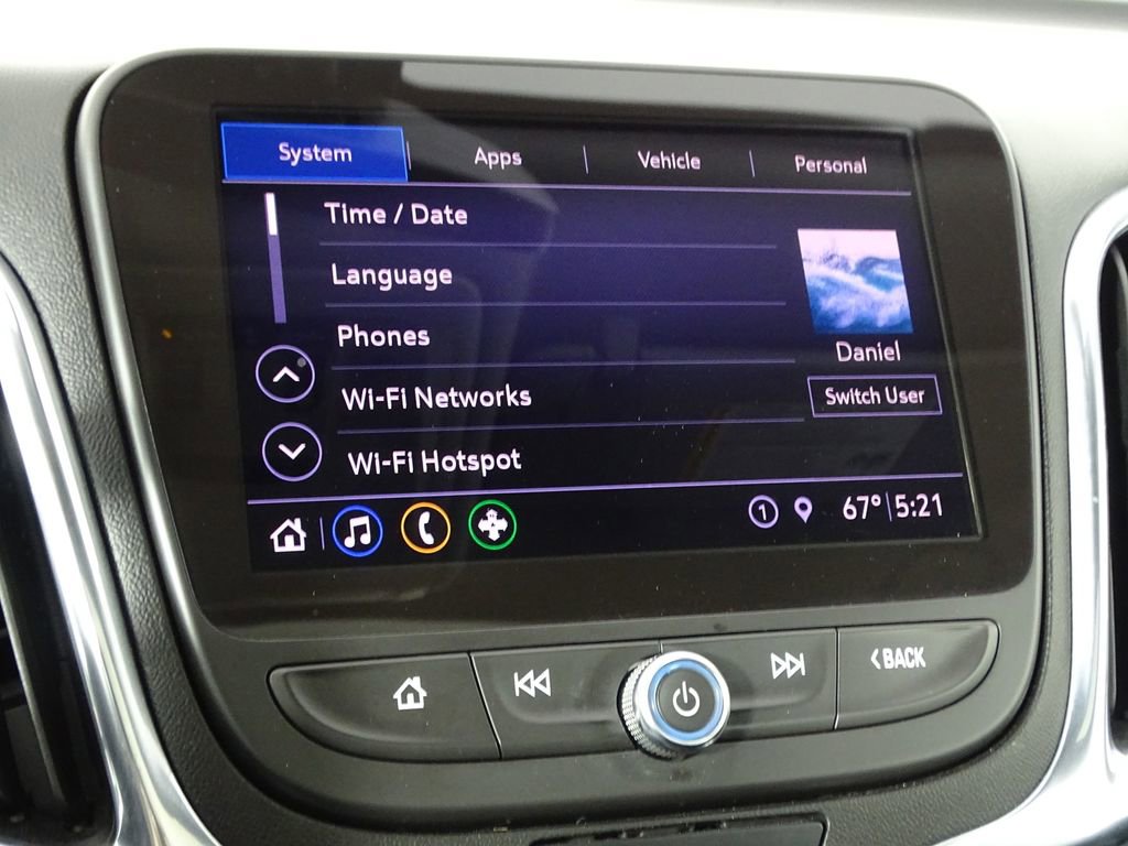 Used 2020 Chevrolet Equinox Premier image 38