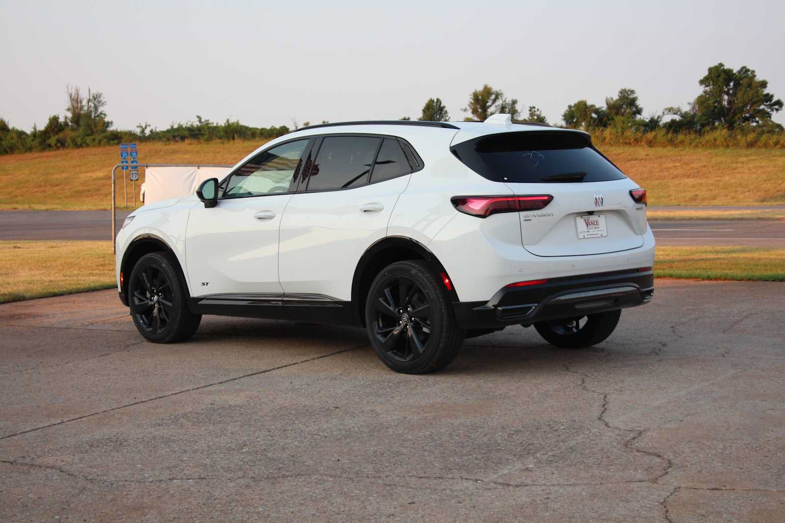New 2026 Buick Envision Sport Touring AWD/4WD image 8