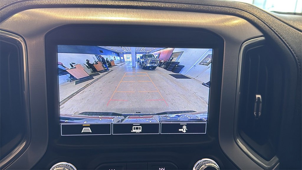 Used 2022 GMC Sierra 2500 SLE w/ SLE Value Package; image 32