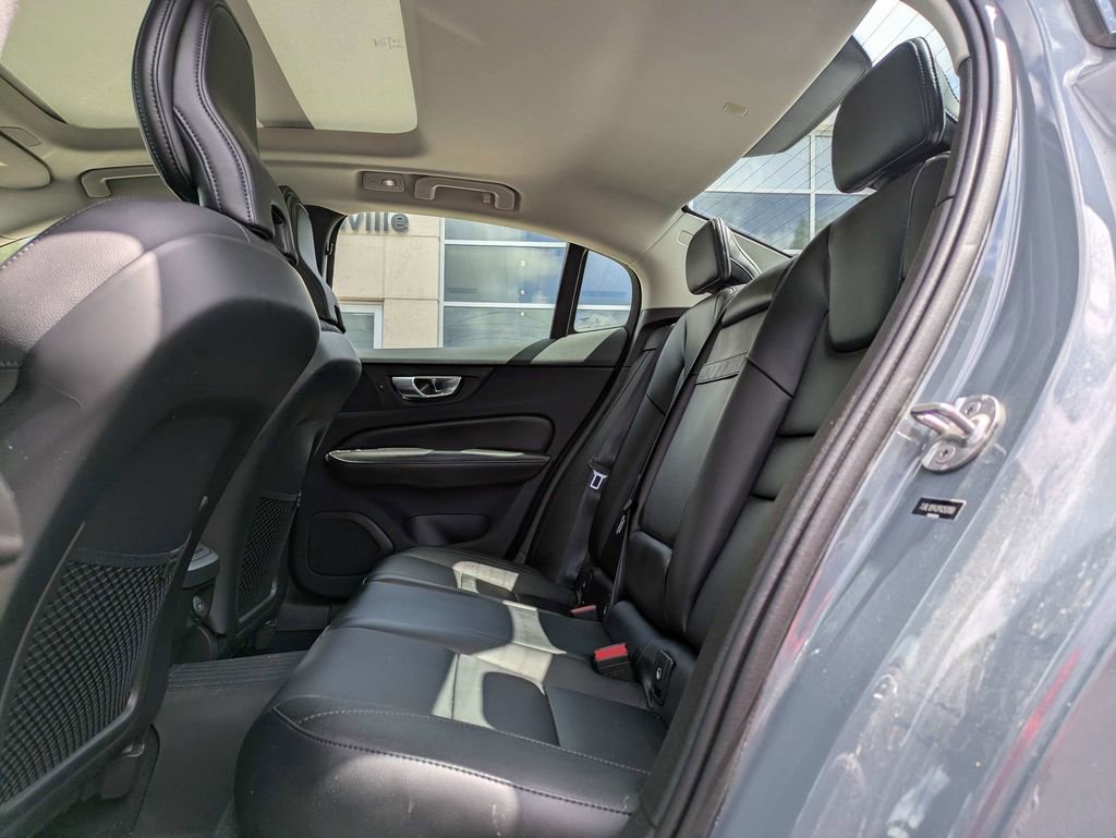 Used 2023 Volvo S60 B5 Core w/ Protection Package Premier image 13