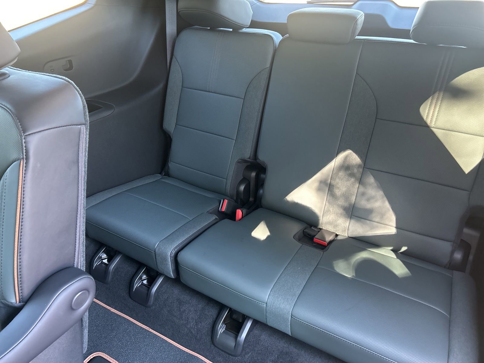 New 2026 GMC Acadia AT4 image 12