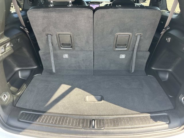 Used 2025 Jeep Grand Cherokee L Limited AWD/4WD image 13