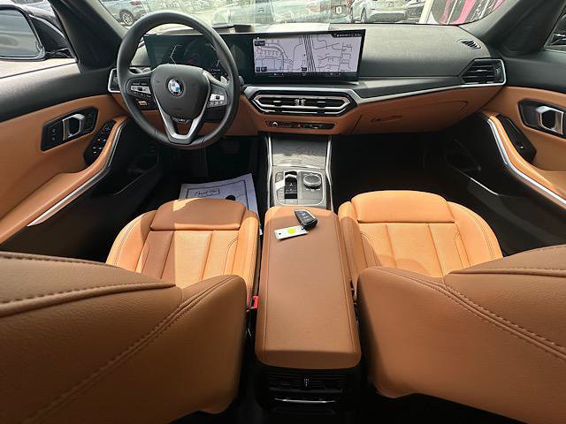 Certified 2024 BMW 330i xDrive Sedan w/ Premium Package AWD/4WD image 18