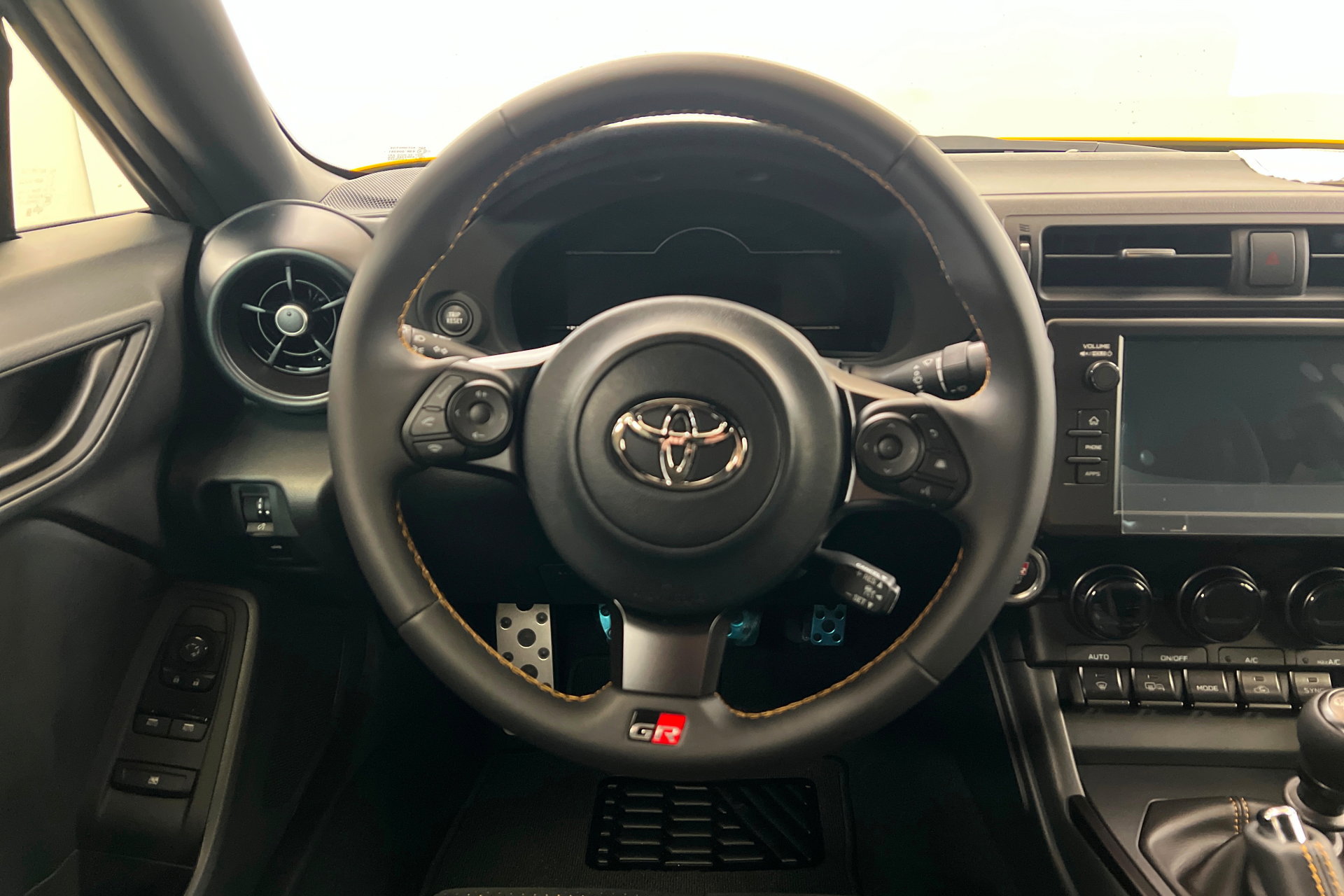 New 2026 Toyota GR86 YUZU Limited image 12