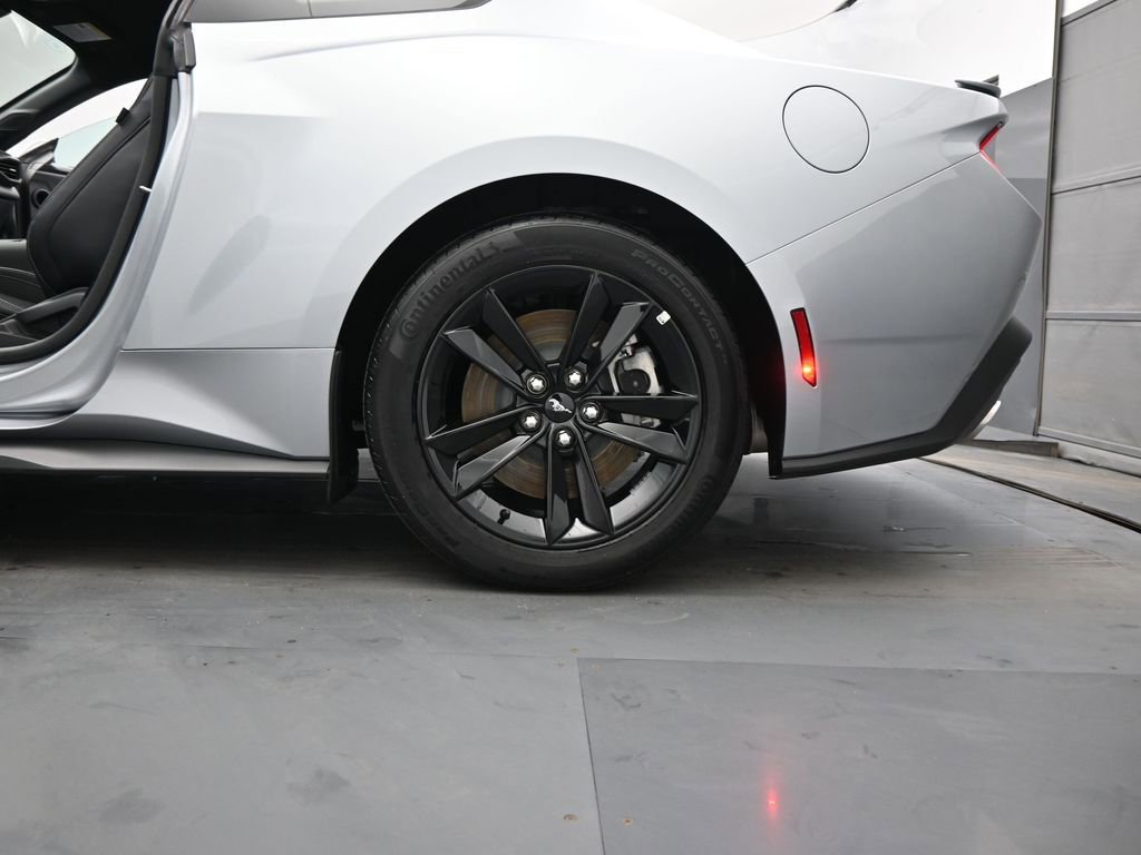 Certified 2025 Ford Mustang GT image 18