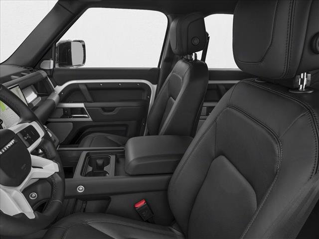 New 2025 Land Rover Defender 130 X-Dynamic SE AWD/4WD image 6
