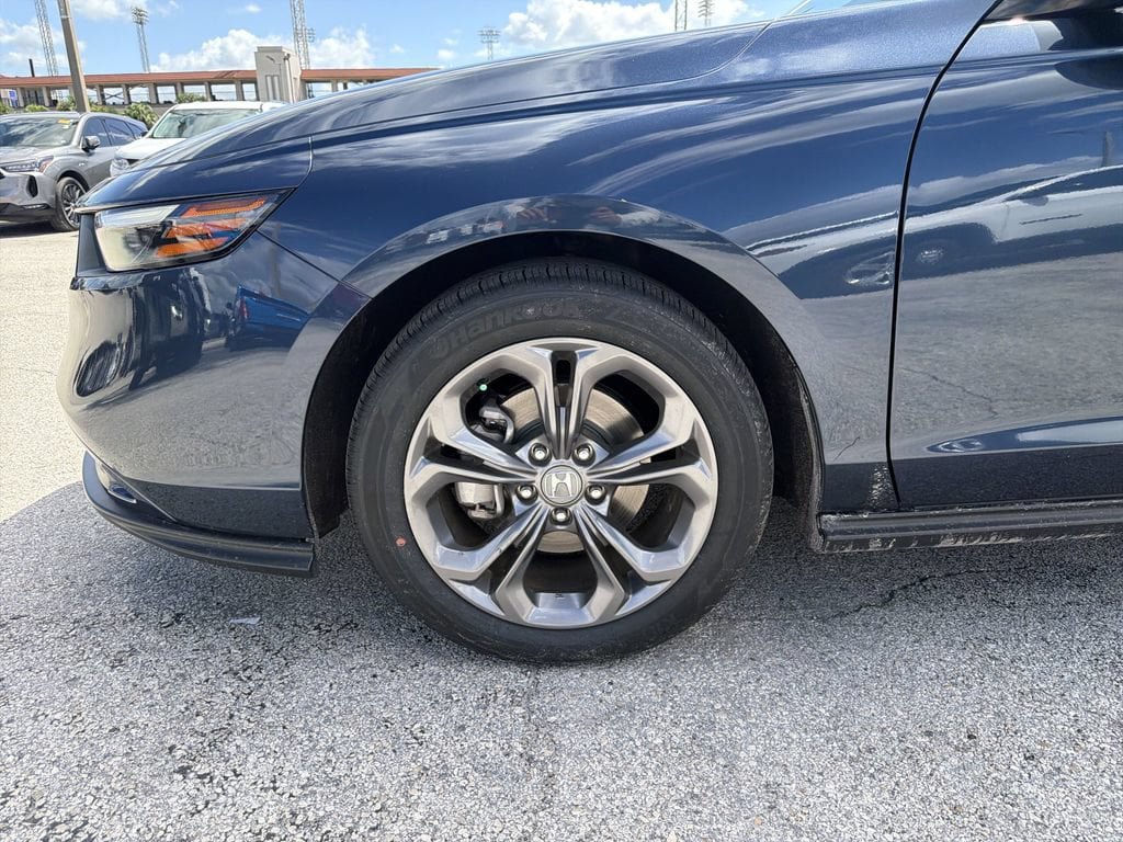 Used 2024 Honda Accord EX image 33