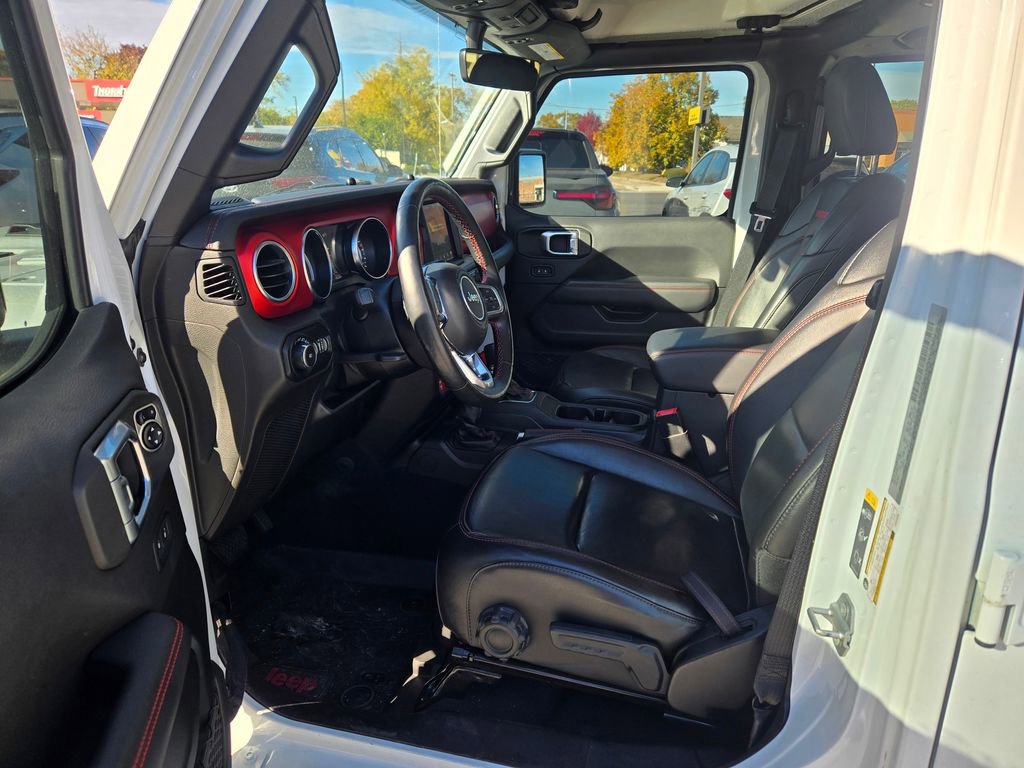 Used 2020 Jeep Wrangler Unlimited Rubicon w/ Dual Top Group image 29