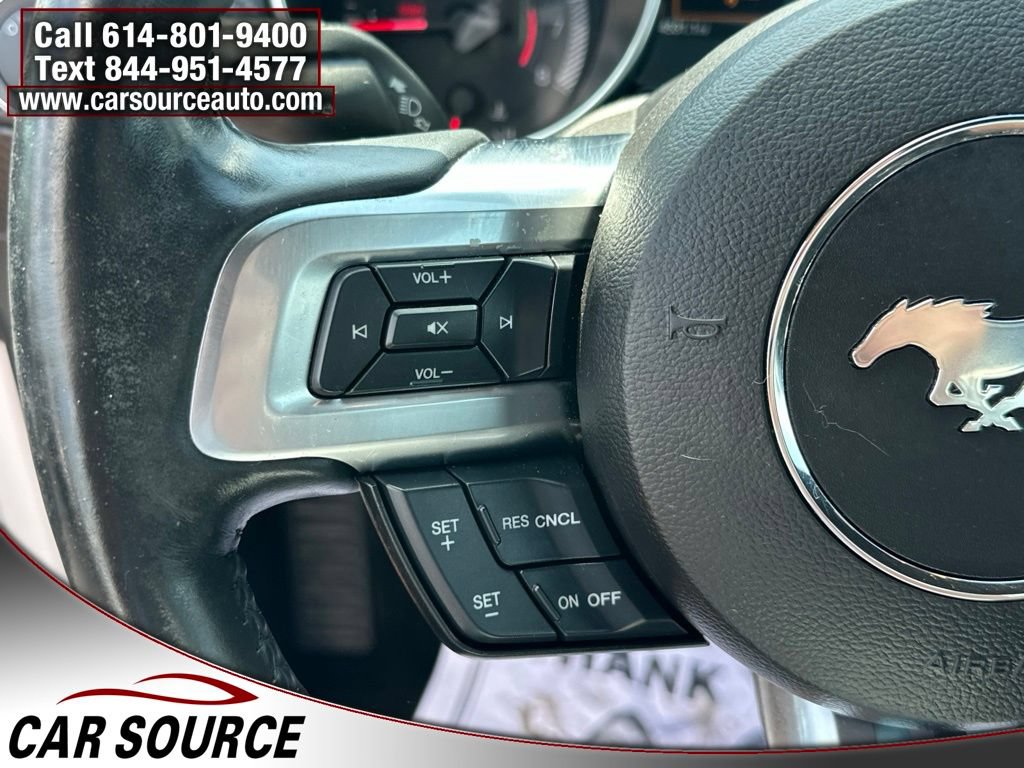 Used 2018 Ford Mustang Coupe RWD image 15