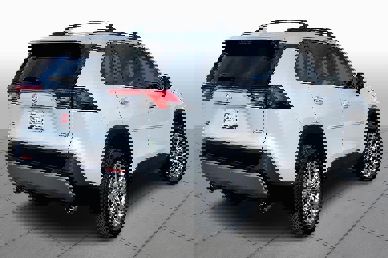 Certified 2025 Toyota RAV4 Limited image 12