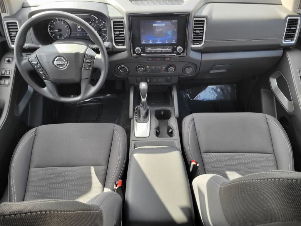 Used 2024 Nissan Frontier SV w/ Technology Package image 10