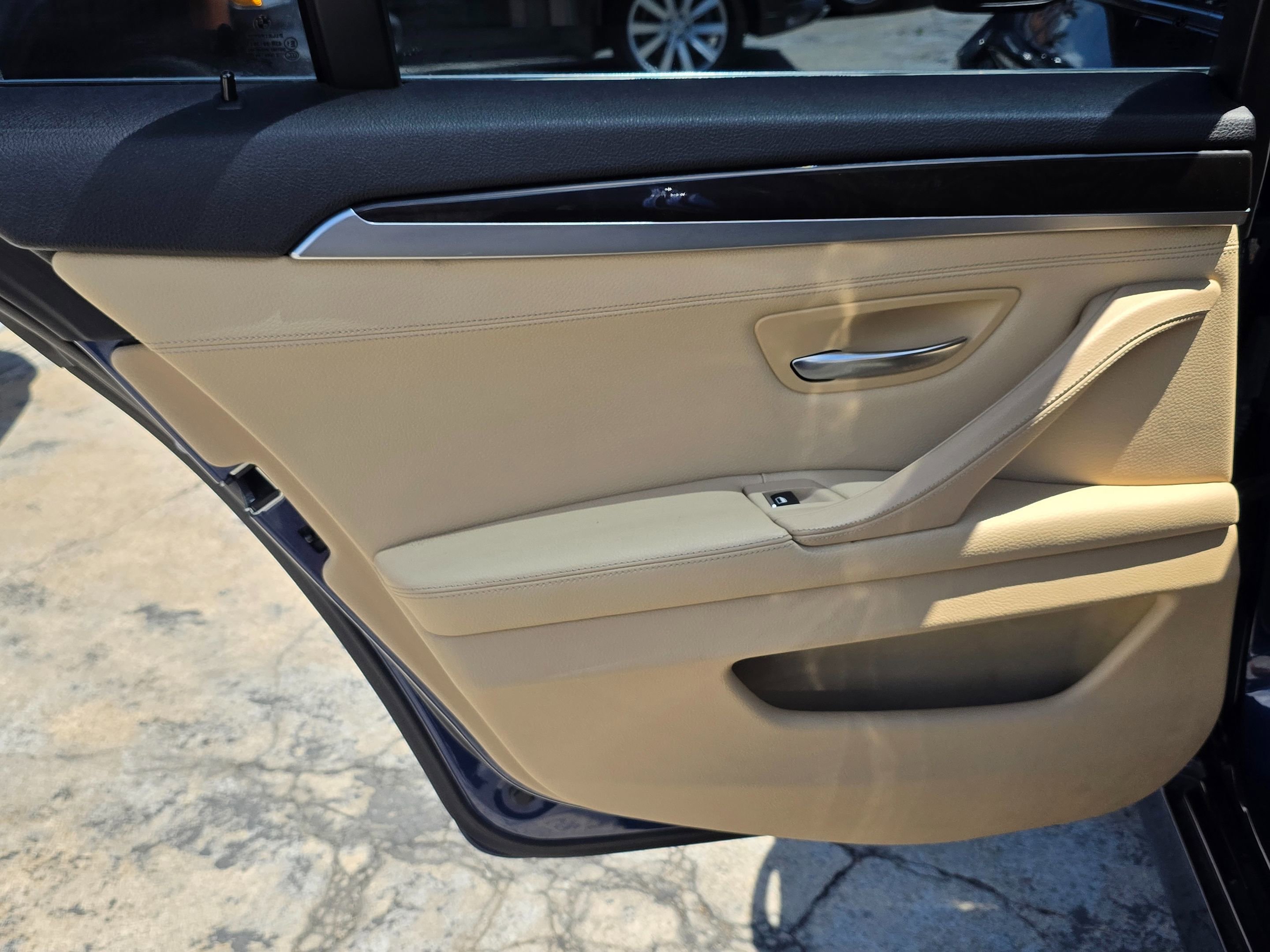 Used 2015 BMW 528i Sedan RWD image 20