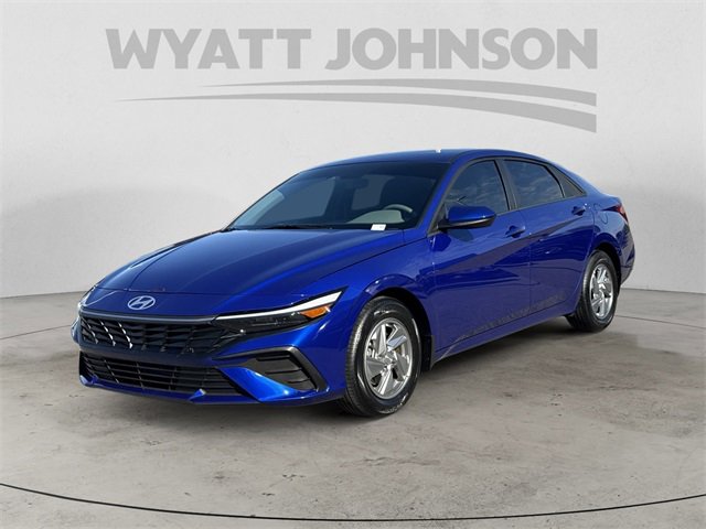 Used 2024 Hyundai Elantra SE
