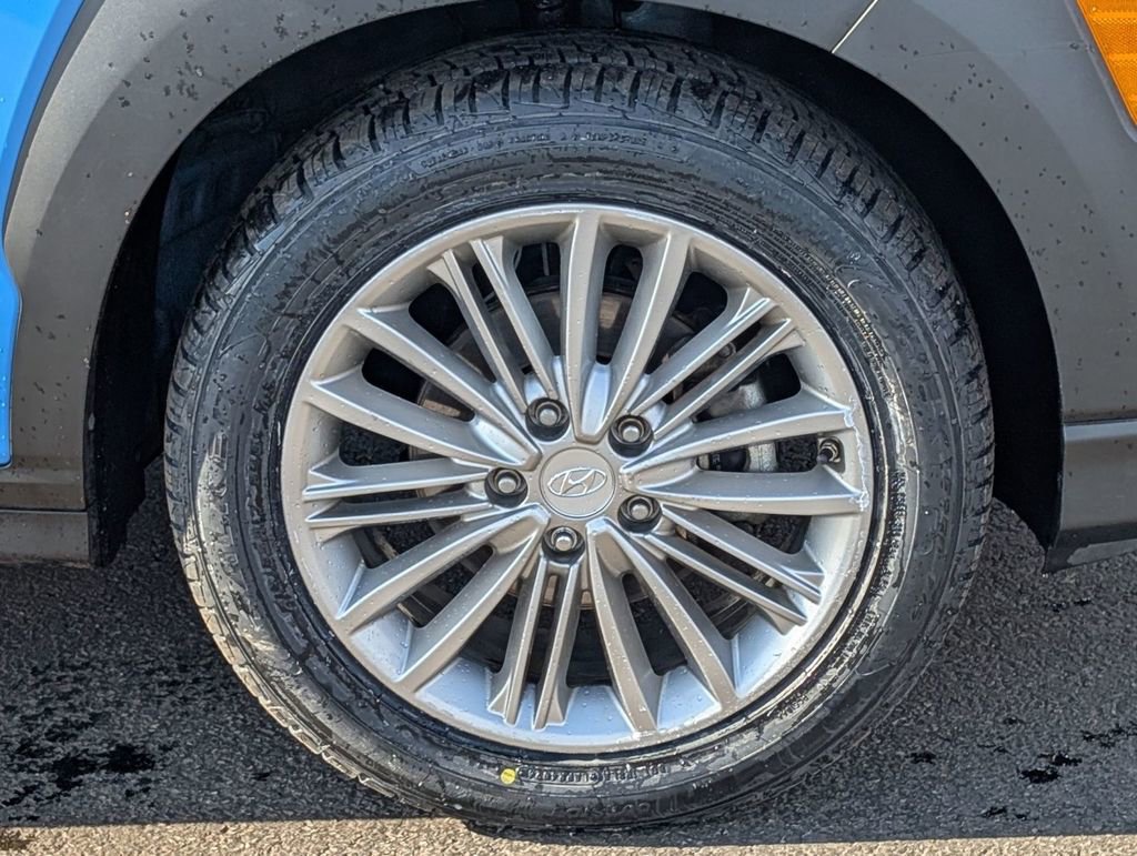 Used 2019 Hyundai Kona SEL image 16