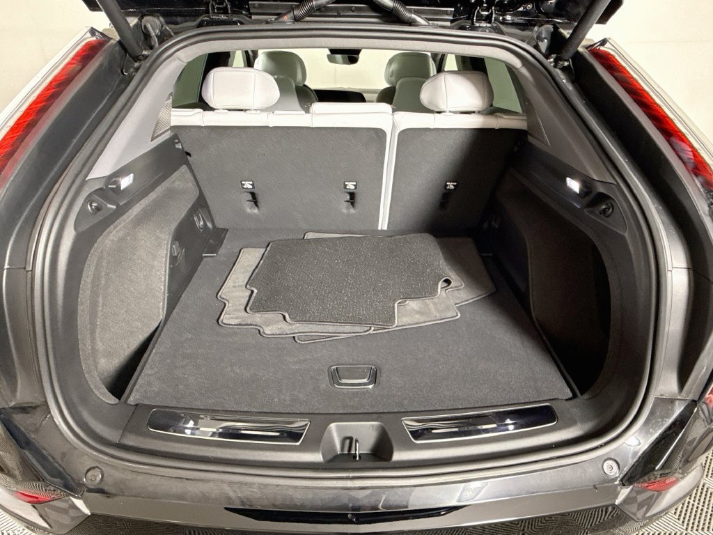 Certified 2025 Cadillac Optiq Sport 1 AWD/4WD image 27