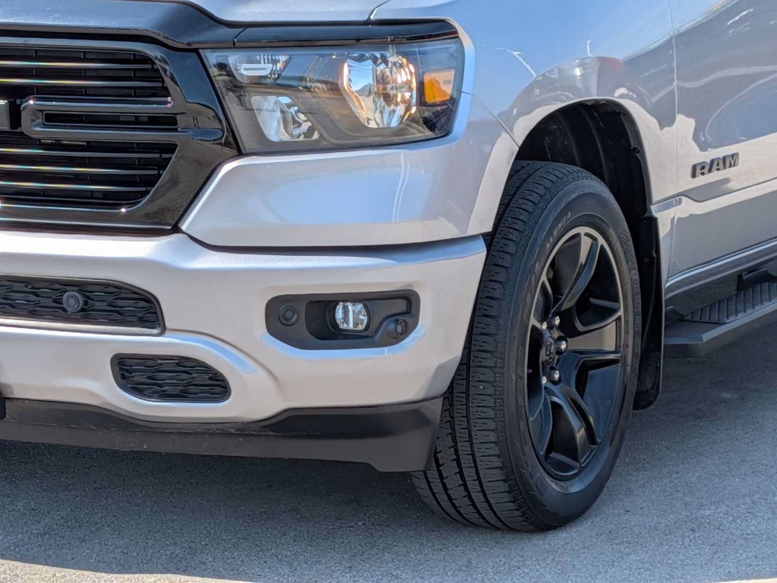 Used 2021 RAM 1500 Big Horn AWD/4WD image 10
