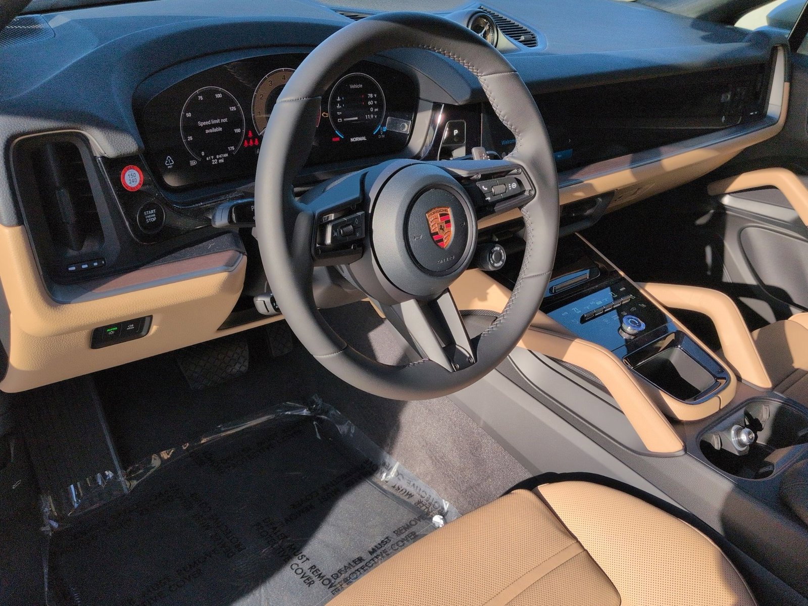 New 2026 Porsche Cayenne Coupe image 4