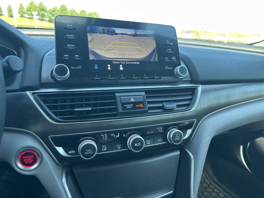 Used 2018 Honda Accord LX image 9