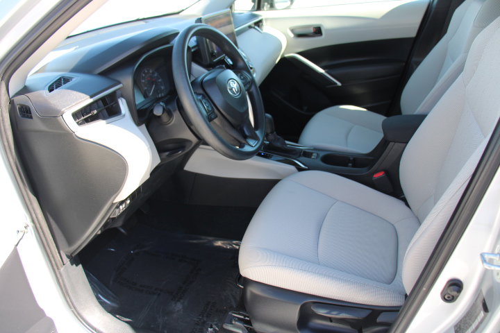 Certified 2024 Toyota Corolla Cross L FWD image 11