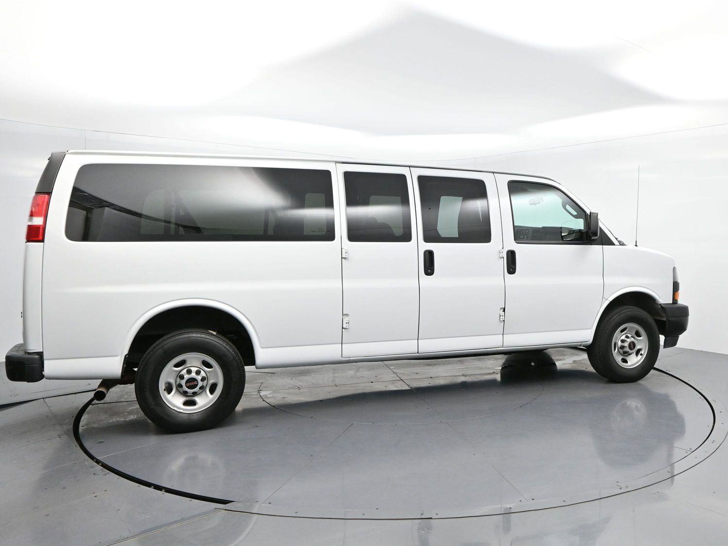 Used 2023 GMC Savana 3500 LS image 8