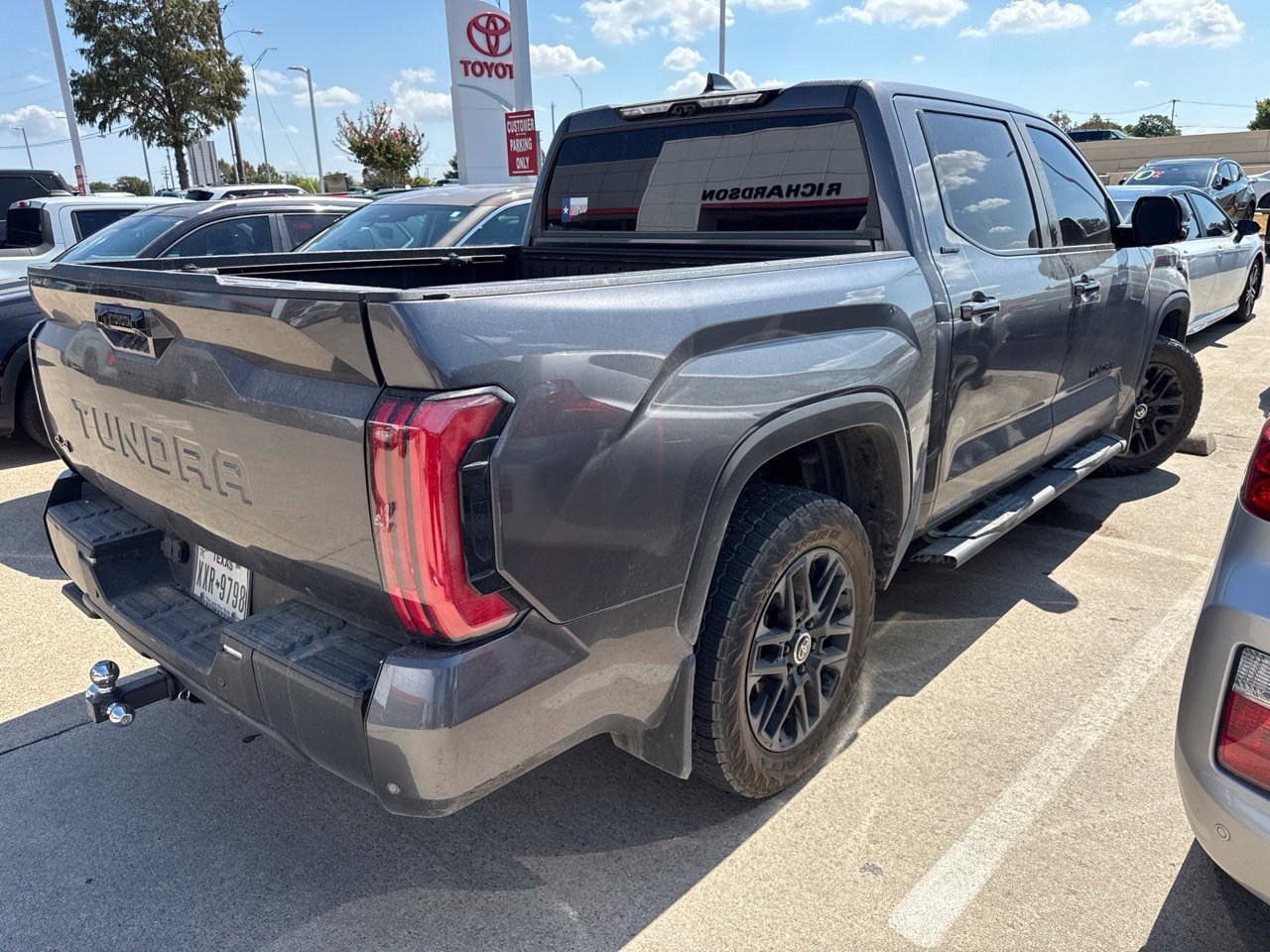 Used 2024 Toyota Tundra Limited AWD/4WD image 3
