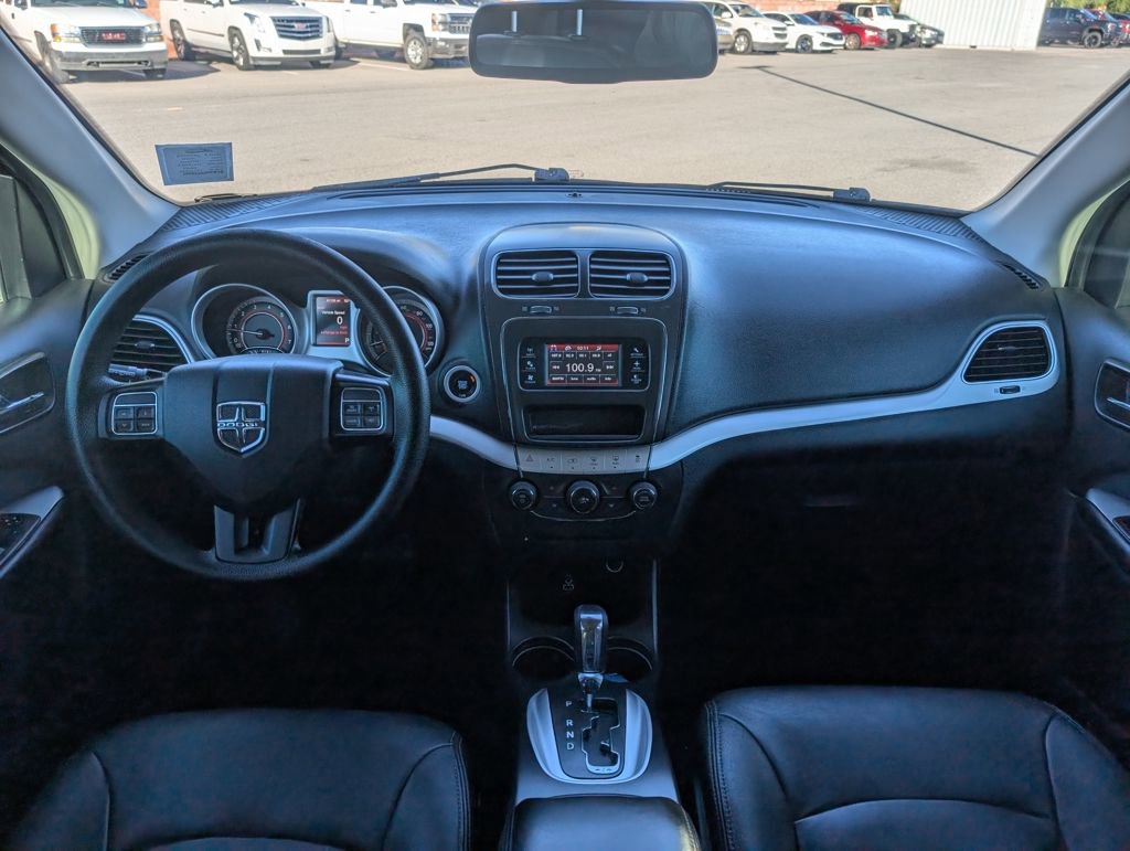 Used 2020 Dodge Journey SE image 14