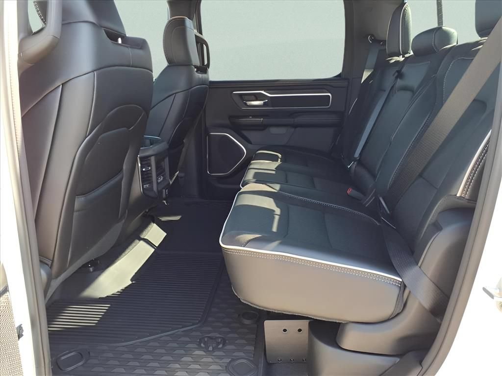 New 2026 RAM 1500 Laramie w/ Sport Appearance Package AWD/4WD image 11