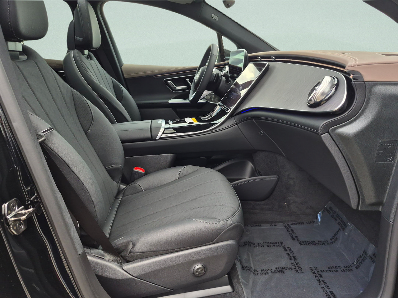 New 2027 Mercedes-Benz EQE 320+ SUV image 8