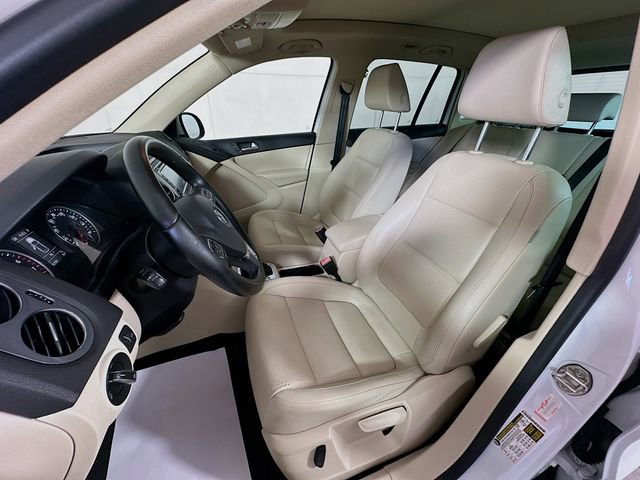 Used 2015 Volkswagen Tiguan SE image 21