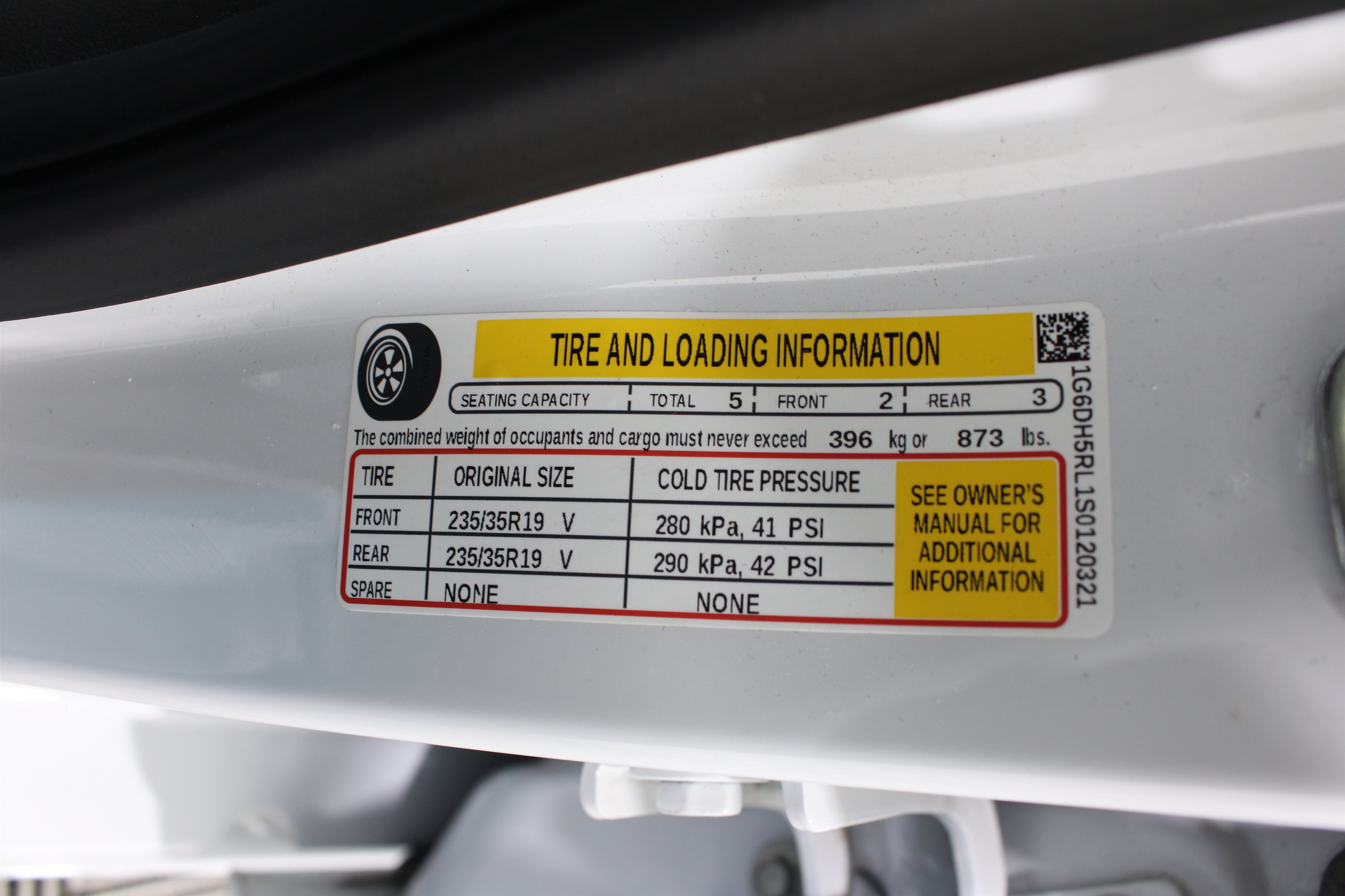 Certified 2025 Cadillac CT4 V w/ Navigation Package AWD/4WD image 38