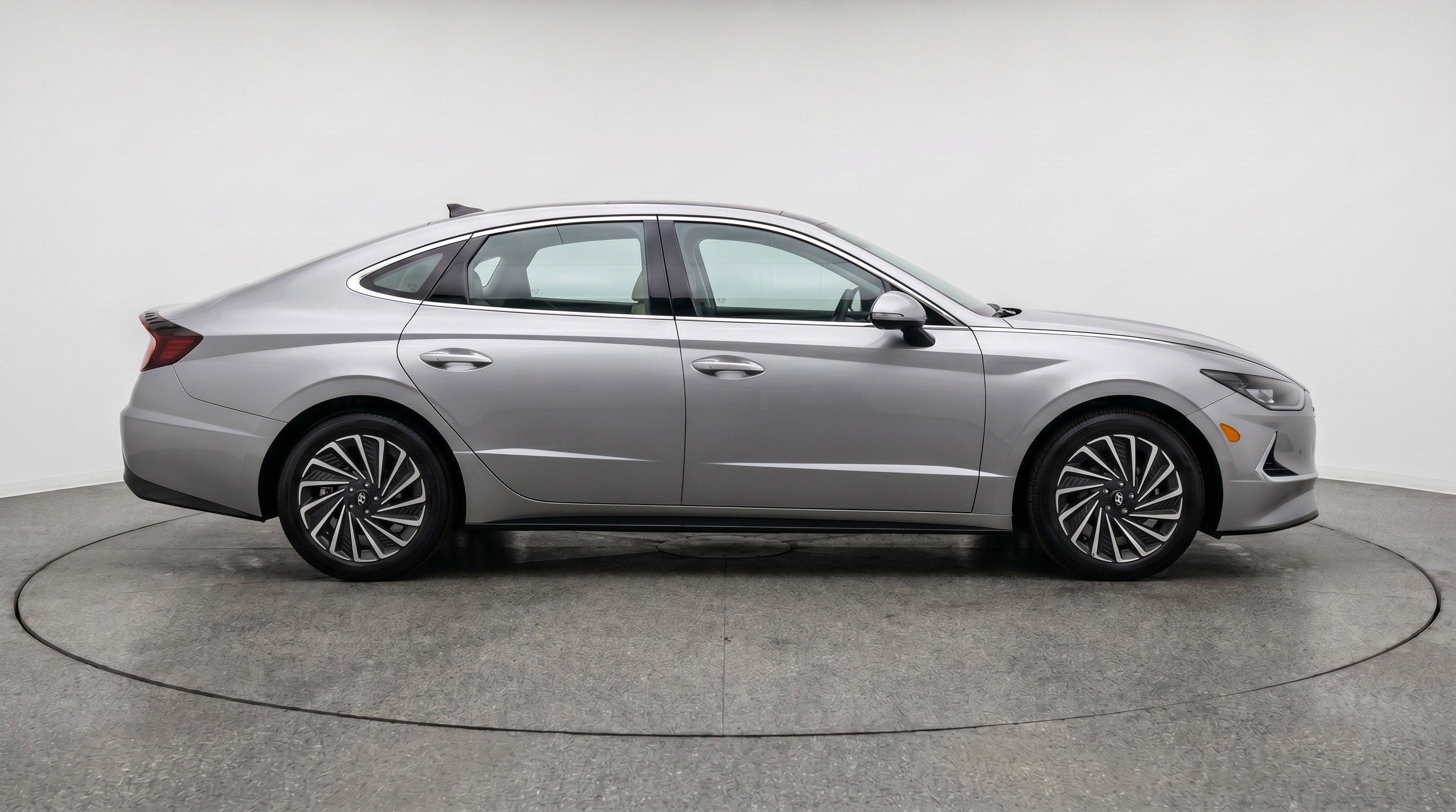 Used 2025 Hyundai Sonata SEL image 11