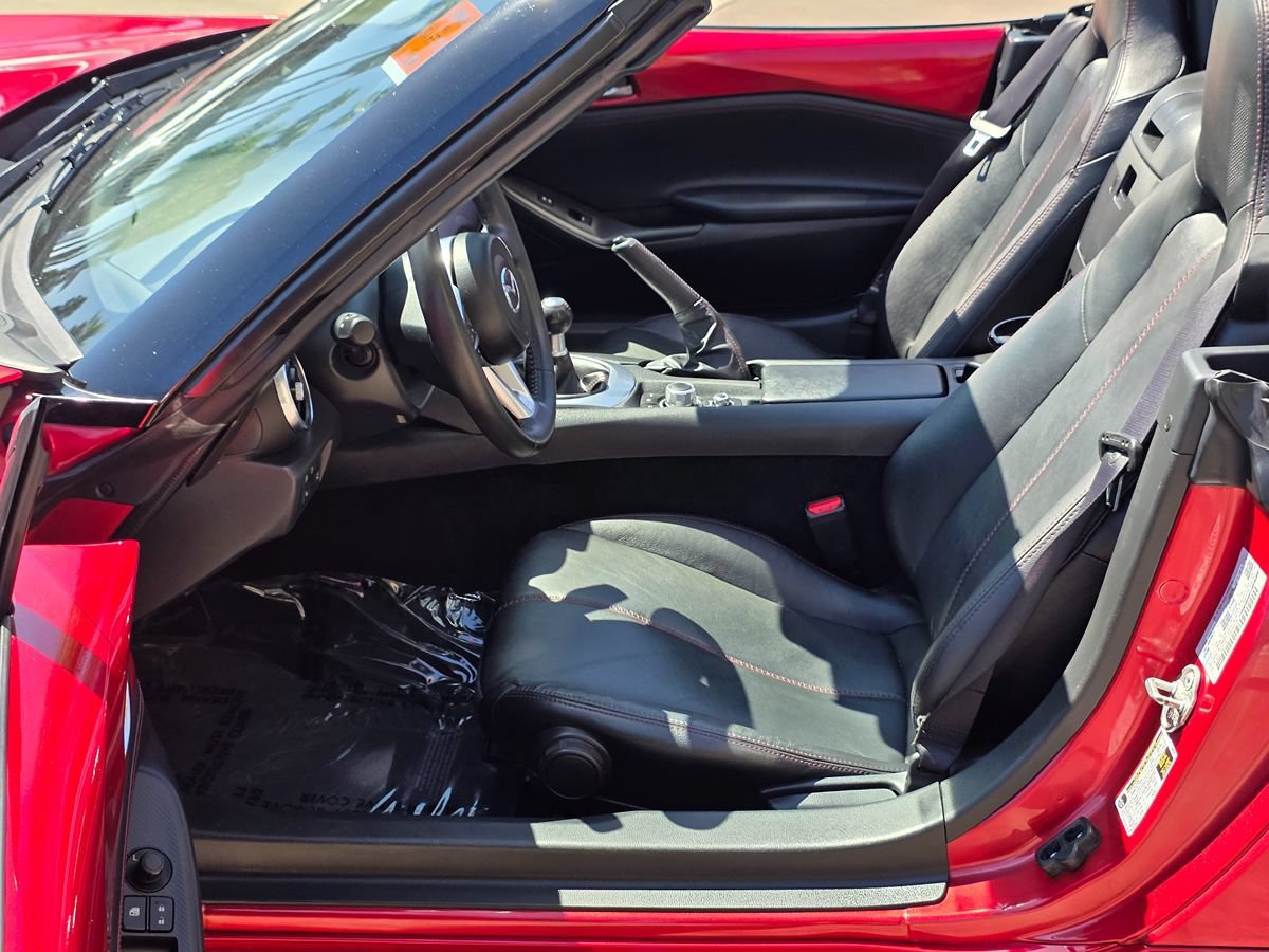 Used 2016 MAZDA MX-5 Miata Grand Touring RWD image 20