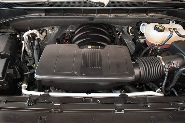 Used 2023 Cadillac Escalade Sport Platinum w/ Heavy-Duty Trailer Package AWD/4WD image 3
