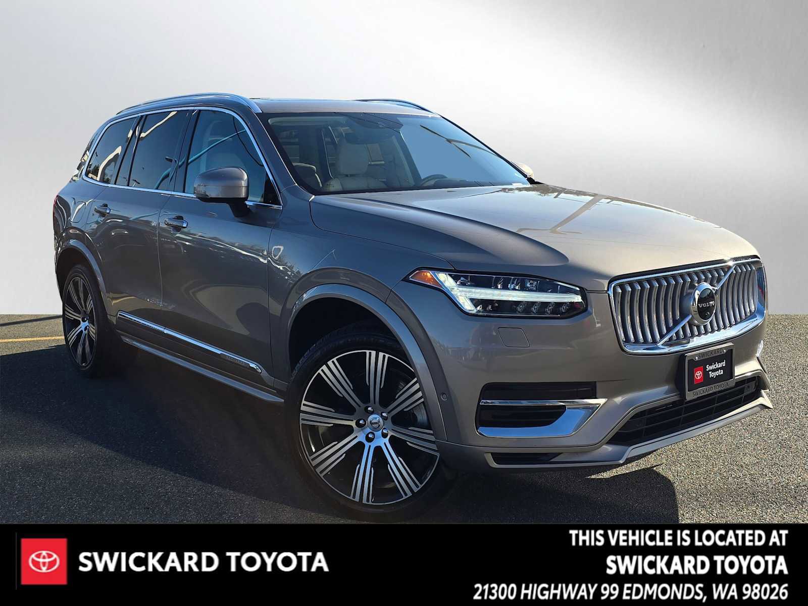 Used 2022 Volvo XC90 T8 Inscription w/ Advanced Package image 1