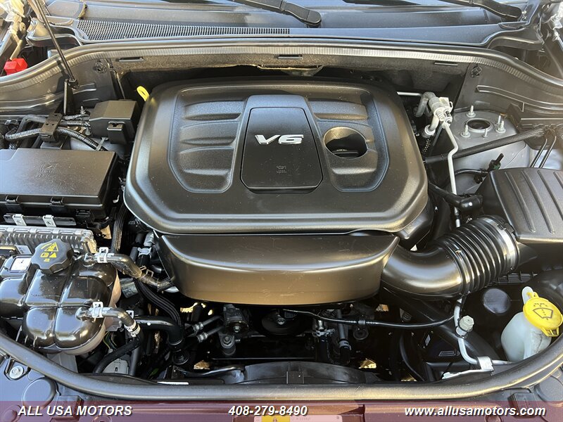 Used 2018 Jeep Grand Cherokee Altitude AWD/4WD image 14