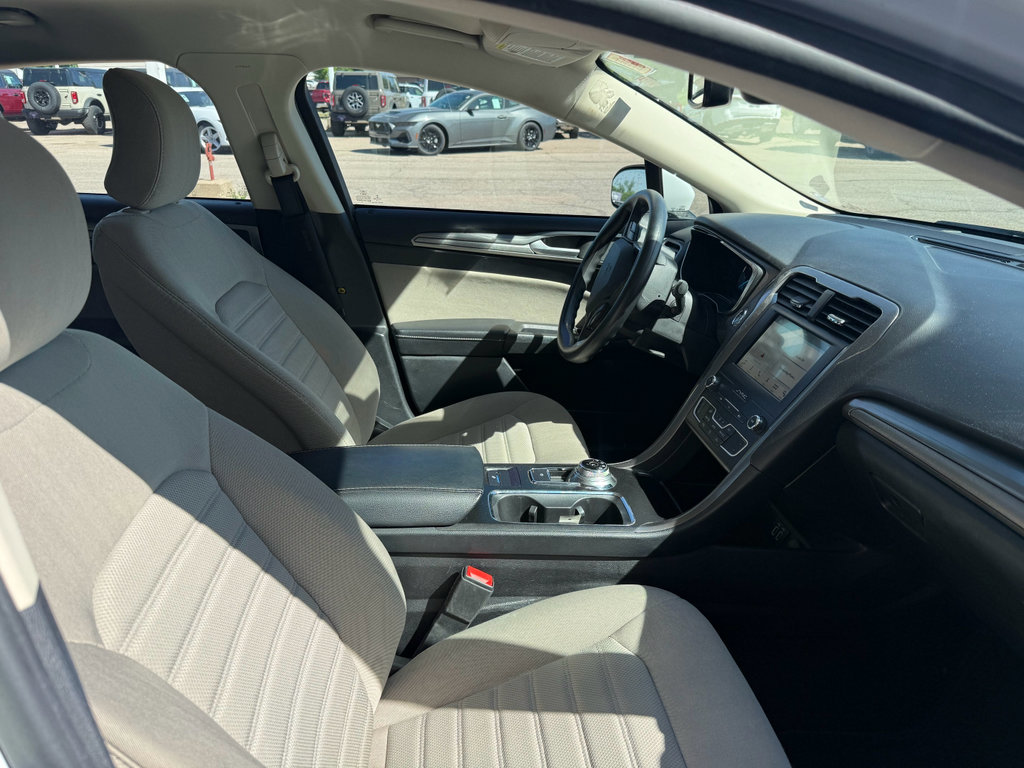 Used 2019 Ford Fusion S FWD image 14