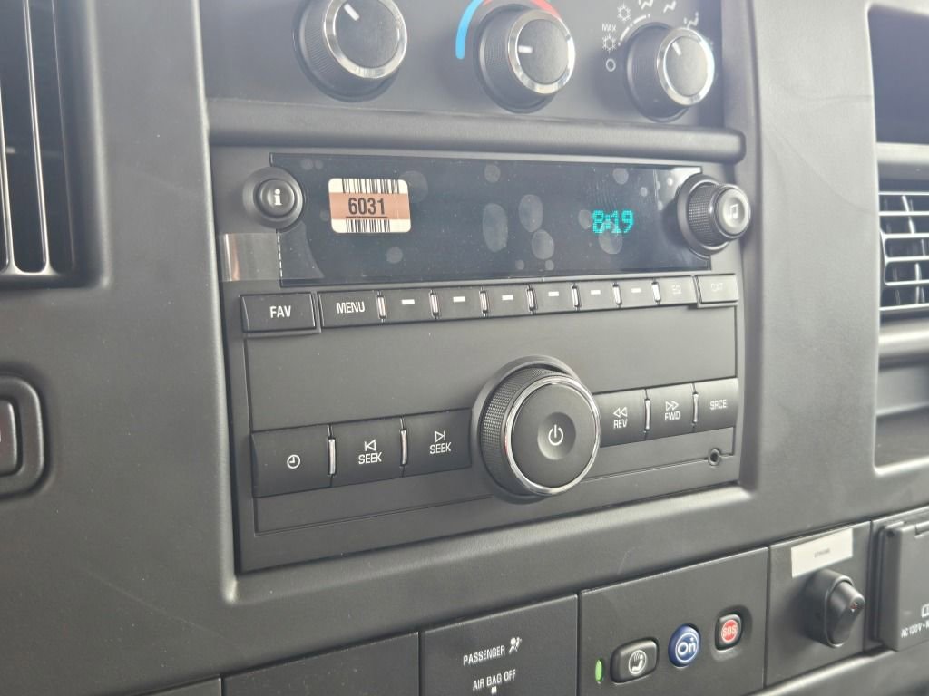 New 2025 Chevrolet Express 3500 w/ Power Convenience Package image 21