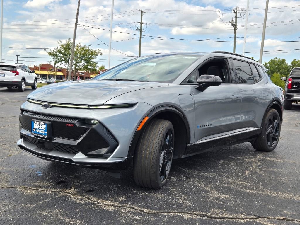 New 2025 Chevrolet Equinox EV RS w/ Convenience Package II image 3