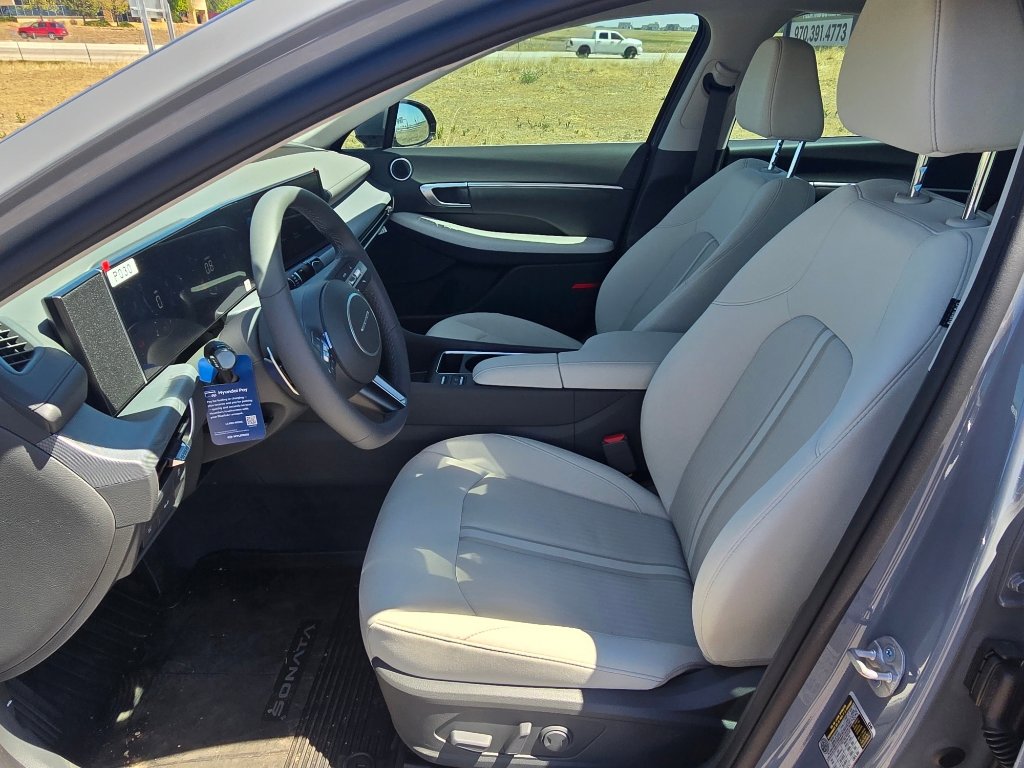 New 2026 Hyundai Sonata SEL AWD/4WD image 11