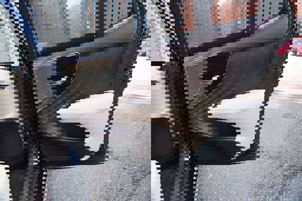 Used 2018 Lexus LS 500 AWD w/ Luxury Package image 25