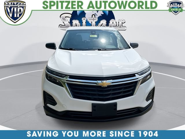 Used 2024 Chevrolet Equinox LS AWD/4WD image 3