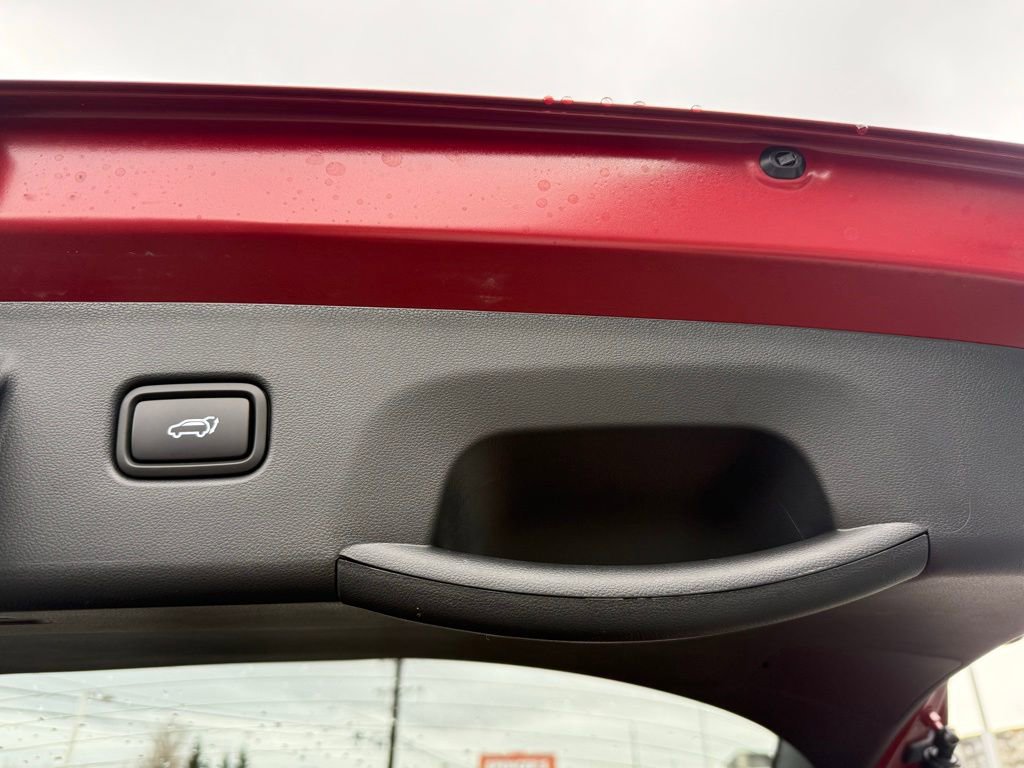 Certified 2026 Hyundai Tucson Limited w/ Tow & Go Package image 11